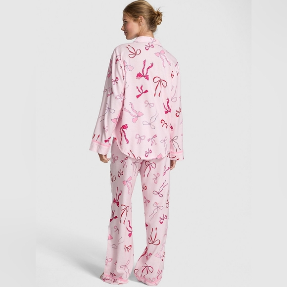 PINK Victoria's Secret Pink Bow Pajama Set - Picture 2 of 2